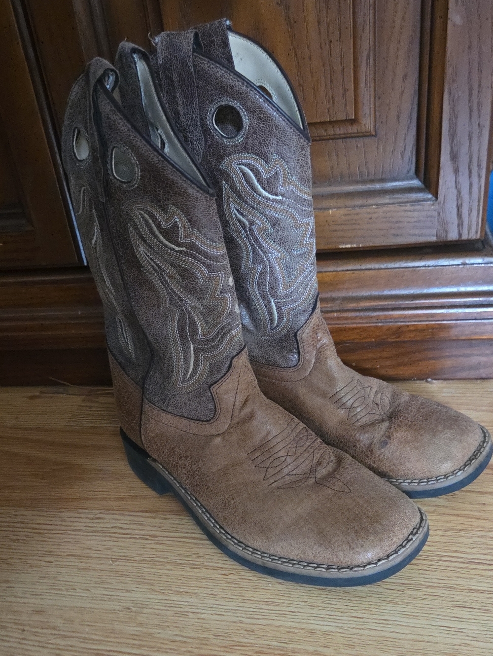 Old West Brown Suede Western Pull-On Cowboy Boots